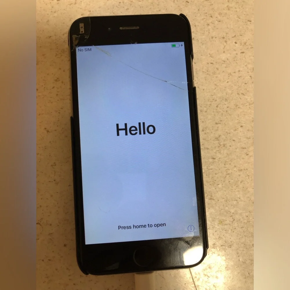iPhone 6 - Picture 8 of 14